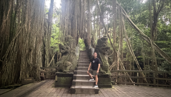 agente de viajes o travel vlogger, mis viajes increíbles, guillermo daniel garcia lu bello