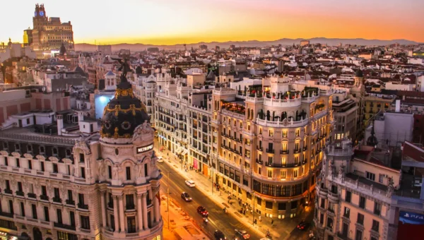 Promo España Lastminute.com: 200 € de descuento para viajes de julio y agosto